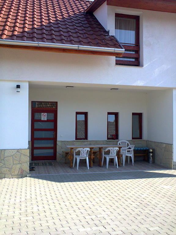 Aba Vezer Vendeghaz Hotel Abaújszántó Ruang foto