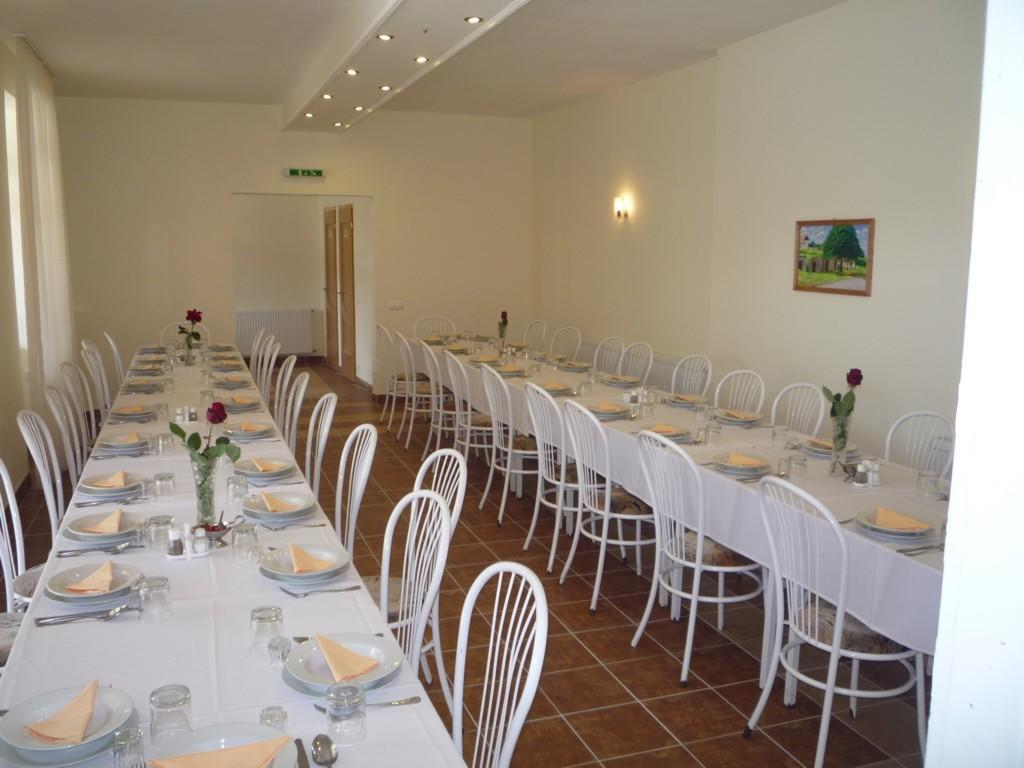 Aba Vezer Vendeghaz Hotel Abaújszántó Bagian luar foto